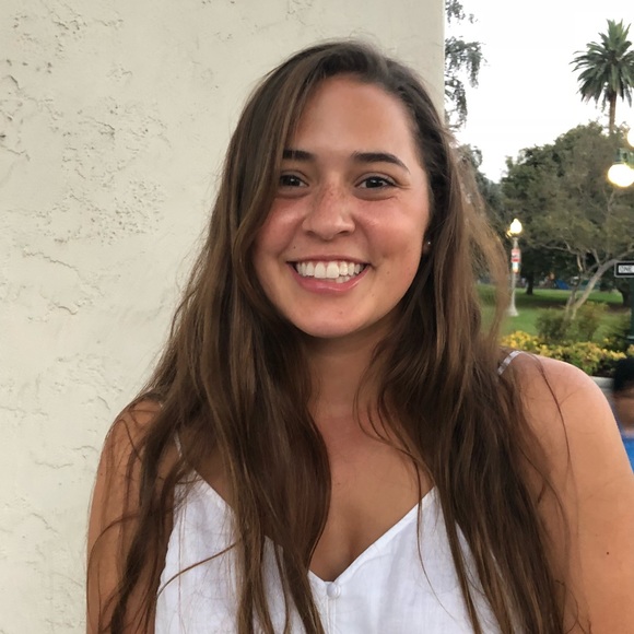 Meet your Posher, Chloe - Picture 1 of 1